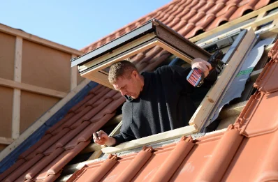 Pose de fenêtres de toit Velux à Hélette